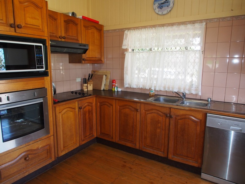 78 One Mile Road, Bundaberg North QLD 4670