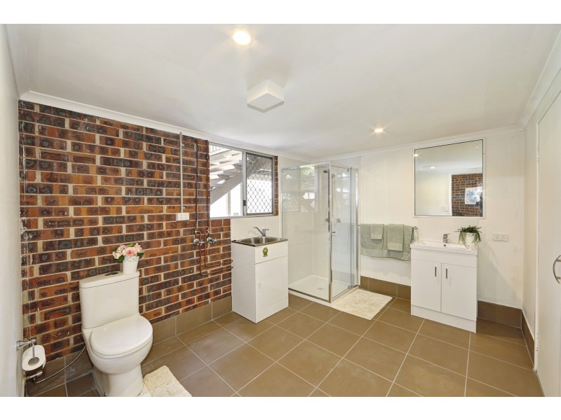 39 Thomas Thomsen Drive, Thabeban QLD 4670