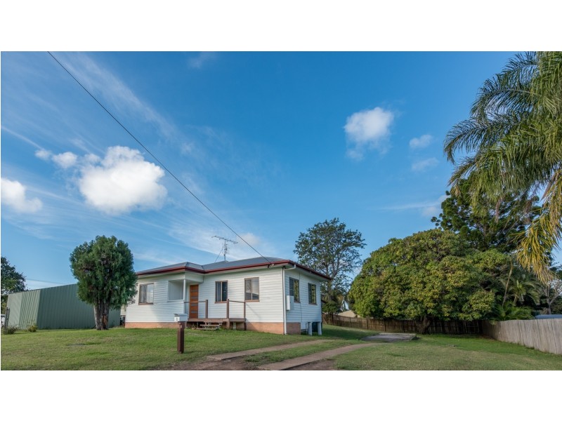 8 Wilmot Street, Bundaberg North QLD 4670