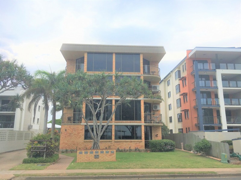 4/43 Esplanade, Bargara QLD 4670