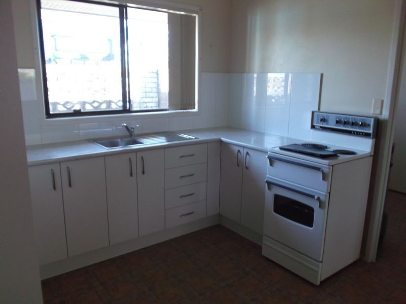 2/22 Branyan Street, Bundaberg West QLD 4670
