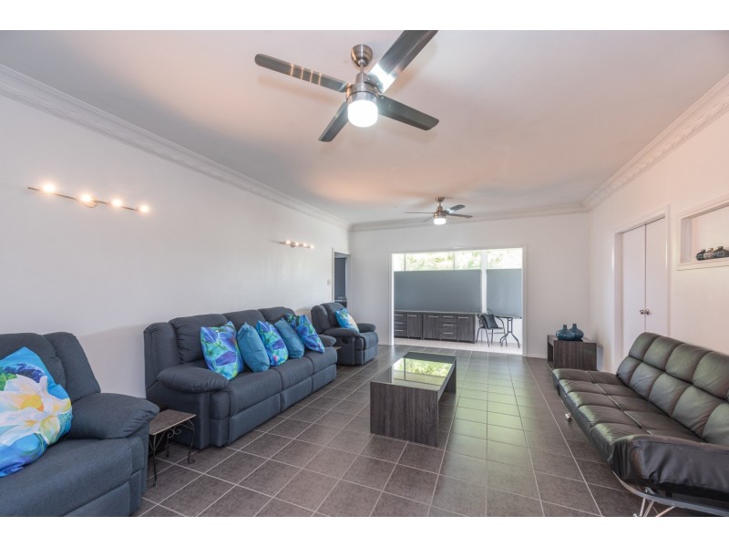 35 Elliott Heads Road, Kepnock QLD 4670
