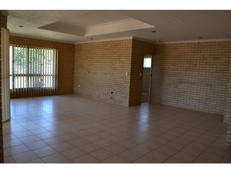 1472 Moore Park Road, Gooburrum QLD 4670