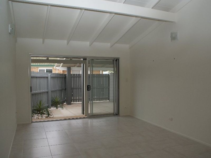 1/34 Sandhills Drive, Bargara QLD 4670