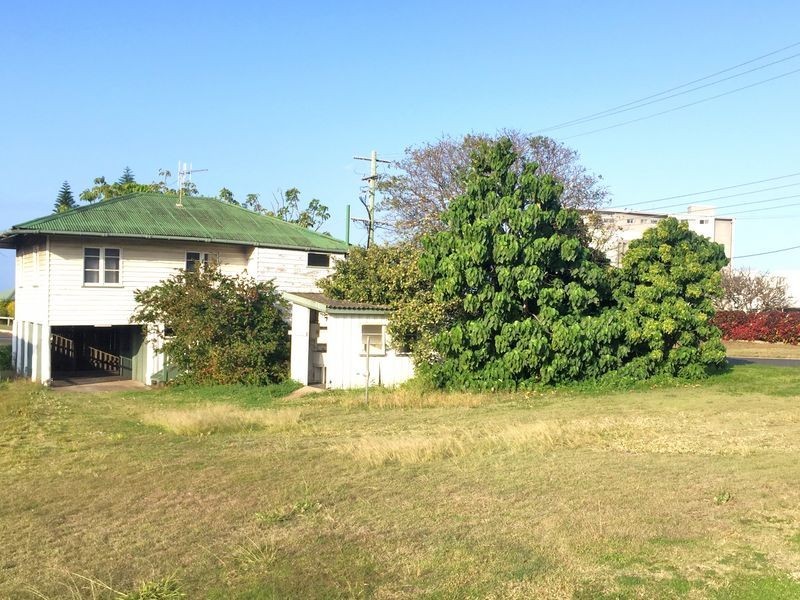 35 Esplanade, Bargara QLD 4670