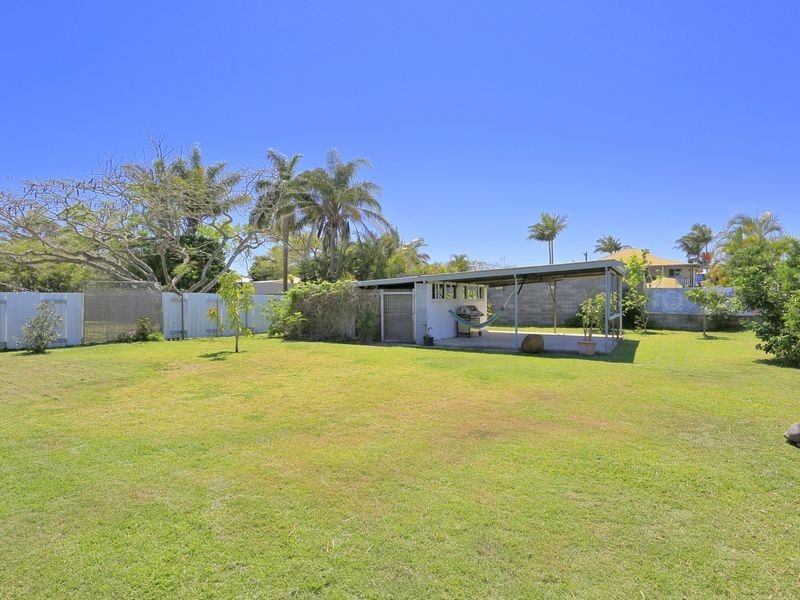 14 Tanner Street, Bargara QLD 4670