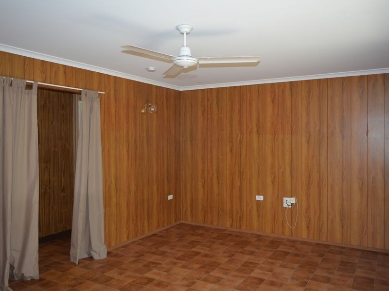 28 Palm Court, Moore Park Beach QLD 4670