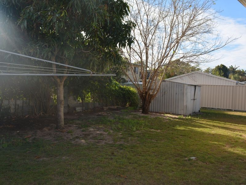 28 Palm Court, Moore Park Beach QLD 4670