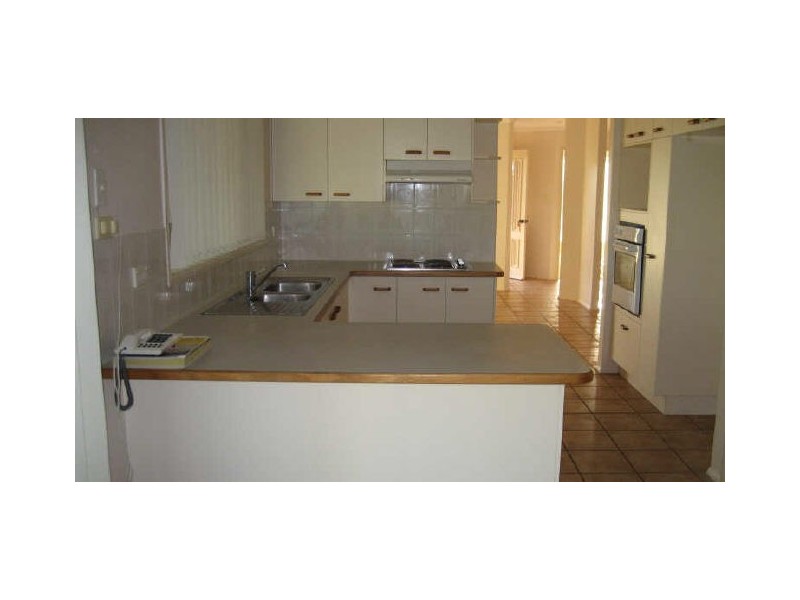 43 Shelley Street, Burnett Heads QLD 4670