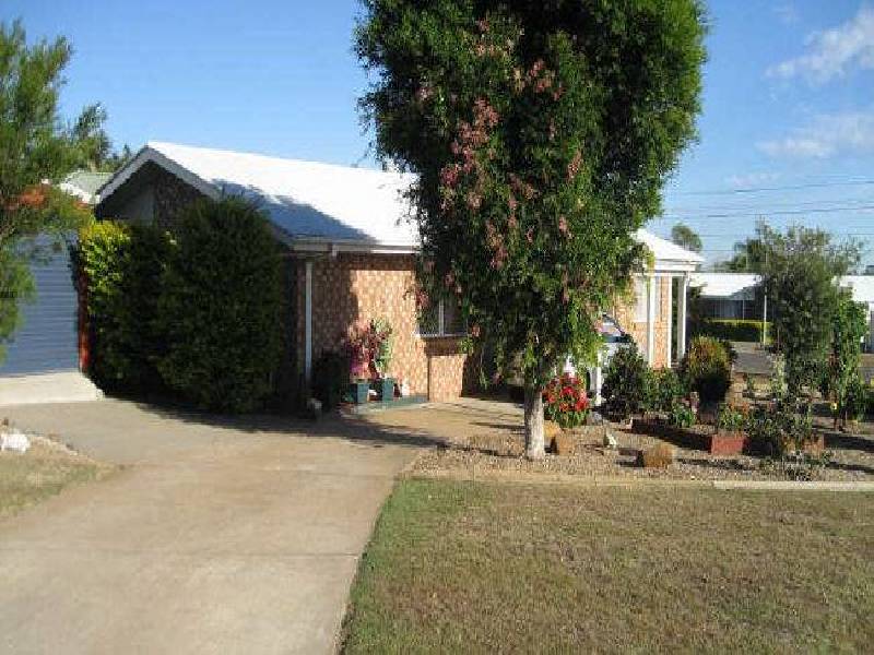 10 Dennis Court, Avoca QLD 4670