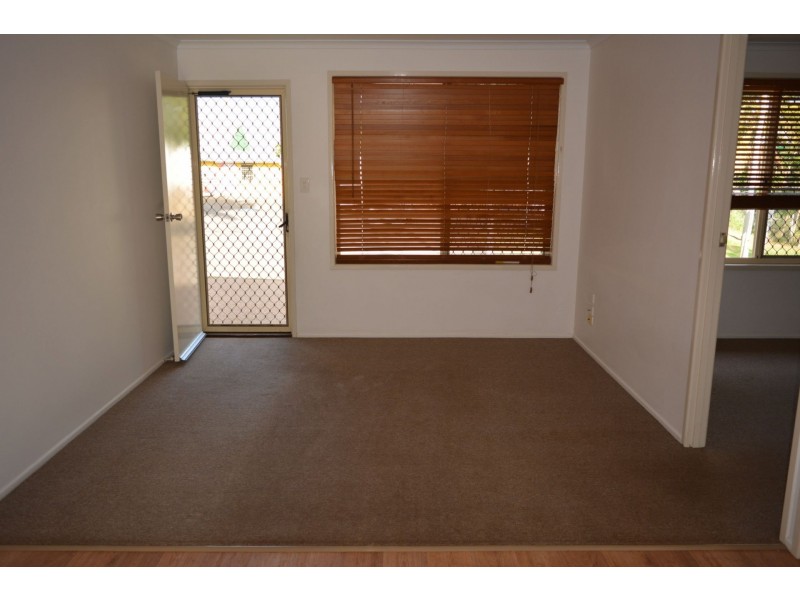 2/42 Perry Street, Bundaberg North QLD 4670