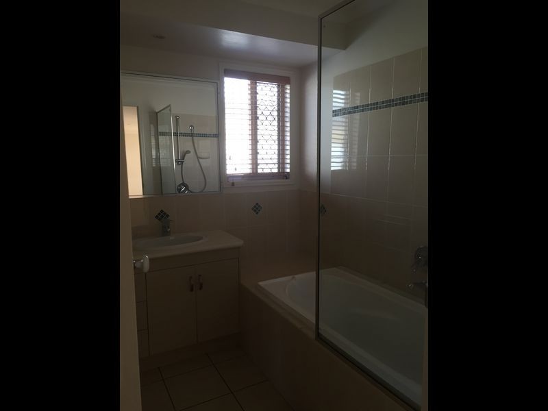 Coral Cove QLD 4670