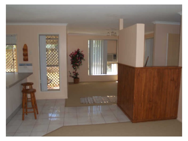 16 Seymore Avenue, Kalkie QLD 4670