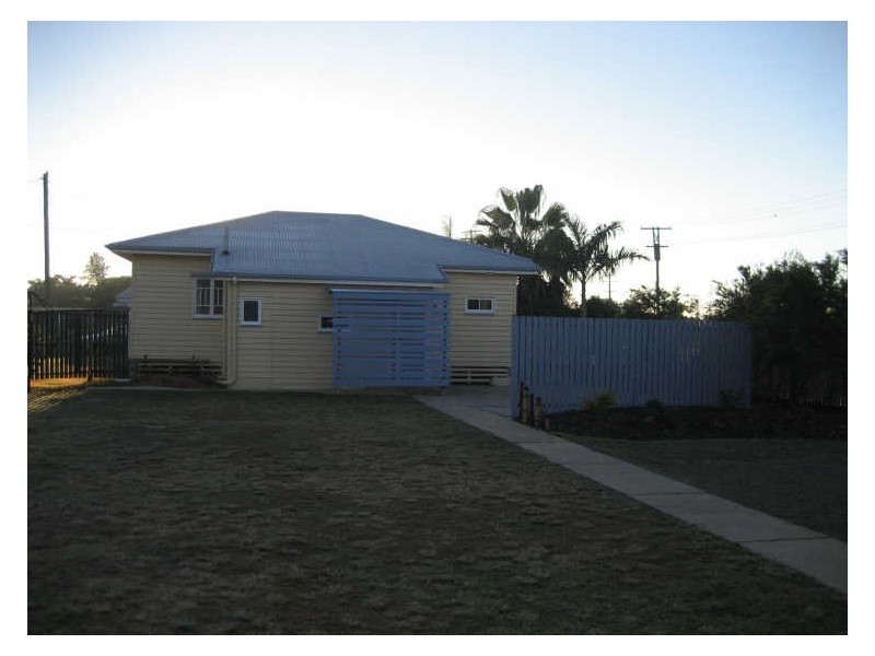 120 Elliott Heads Road, Avenell Heights QLD 4670