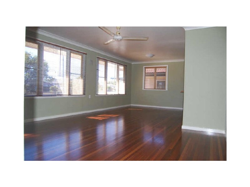 Svensson Heights QLD 4670