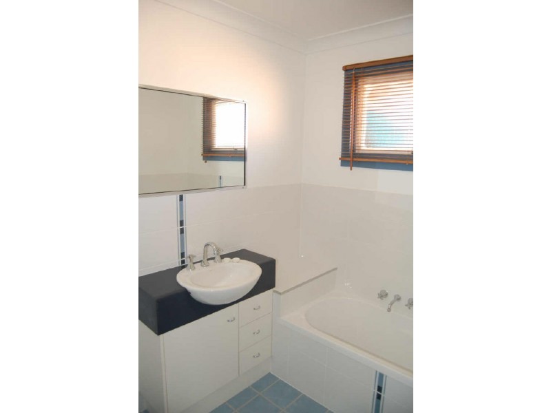 Svensson Heights QLD 4670