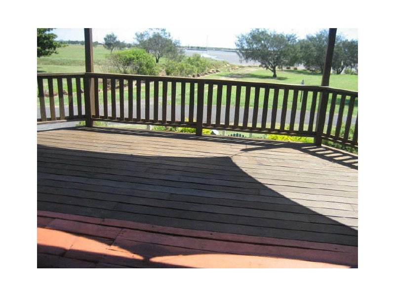 Burnett Heads QLD 4670