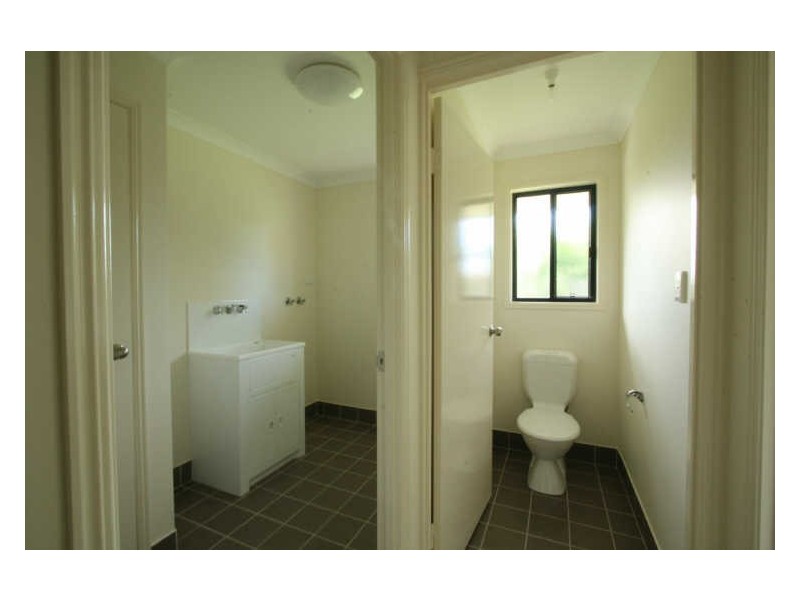 8 Ranch Street, Thabeban QLD 4670
