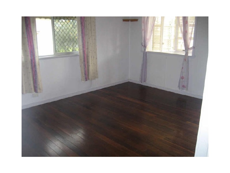 Svensson Heights QLD 4670