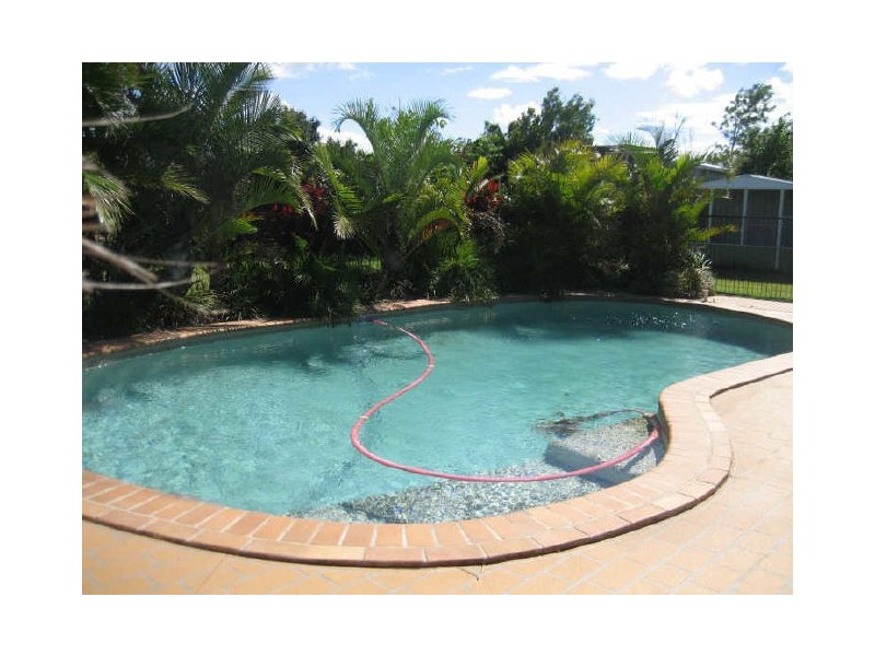 Innes Park QLD 4670