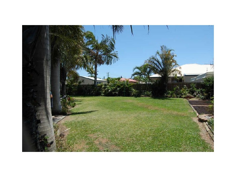 Innes Park QLD 4670
