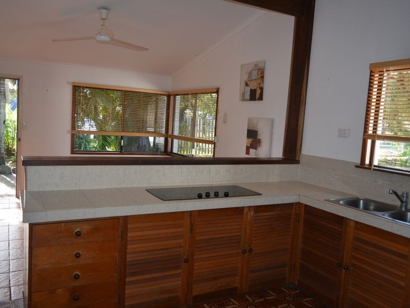 Elliott Heads QLD 4670