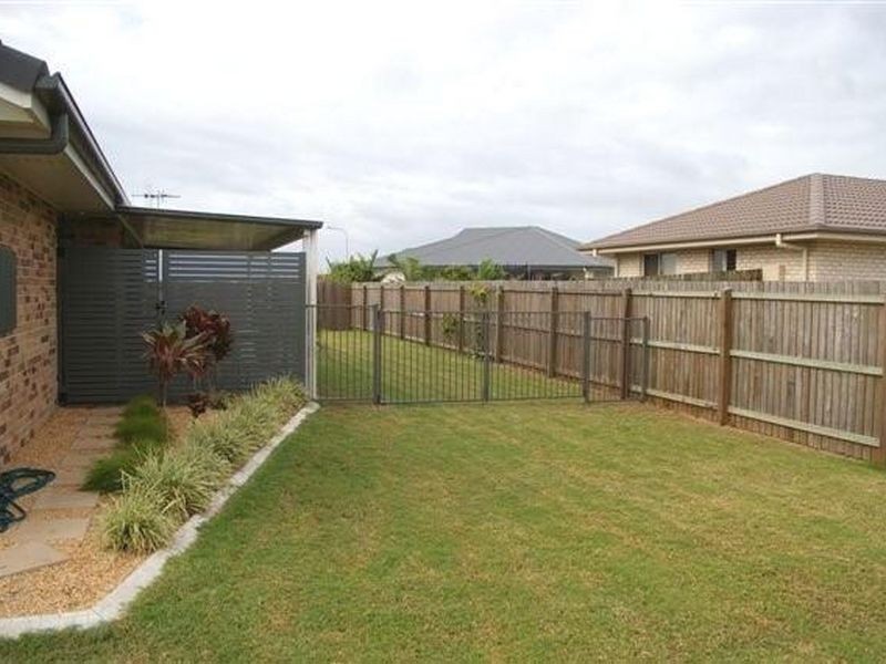 19 Wearing Road, Bargara QLD 4670