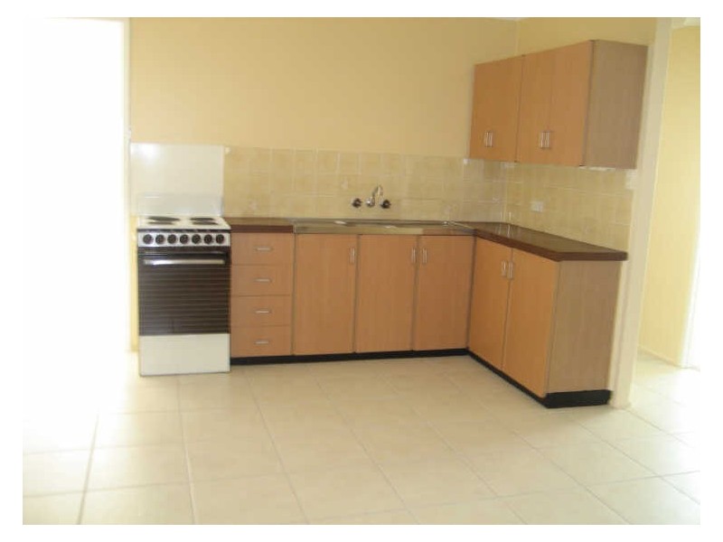 2/5 Cunnington Street, Bundaberg East QLD 4670