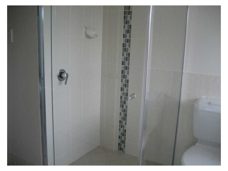 Avenell Heights QLD 4670