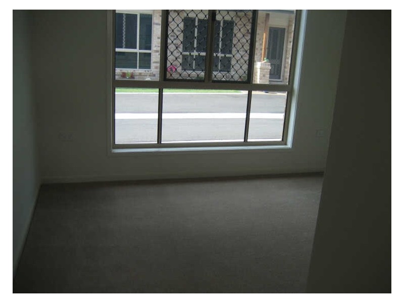 Avenell Heights QLD 4670