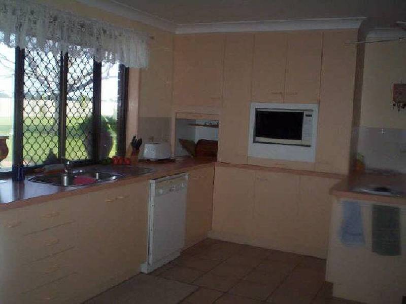 Abbotsford QLD 4670