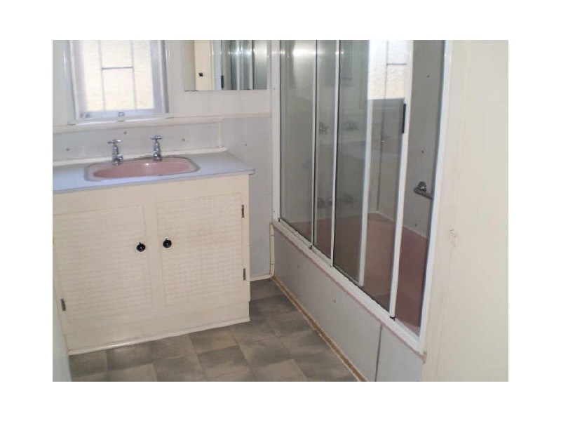 1 Spencer St  Walkervale, Bundaberg QLD 4670