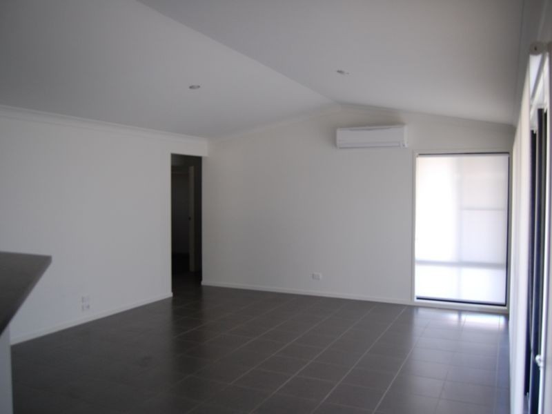 6 Whale Circuit, Bargara QLD 4670