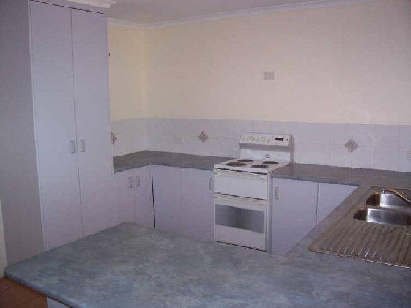 2 Majestic Place, Abbotsford QLD 4670