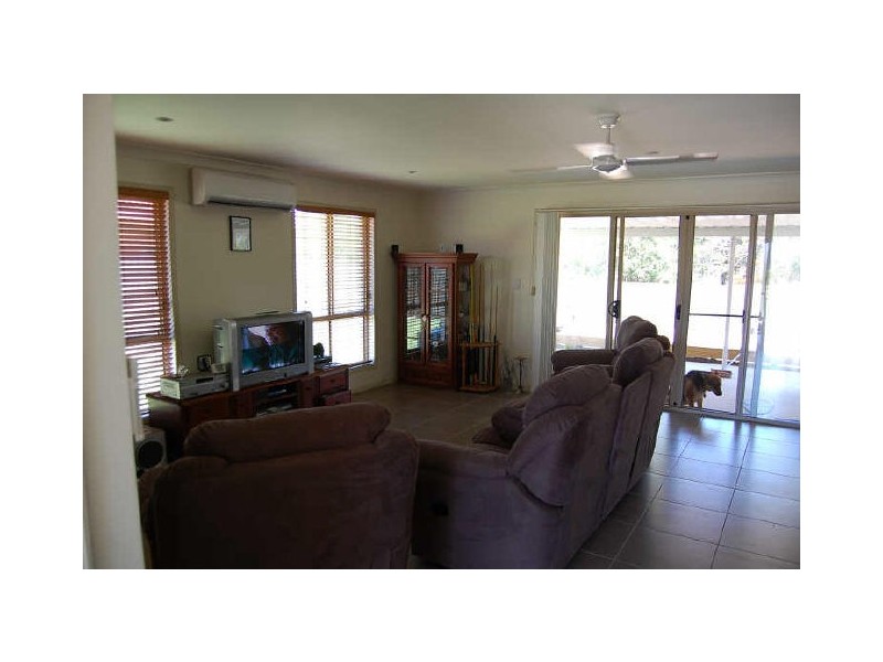 14 Tree Close, Thabeban QLD 4670