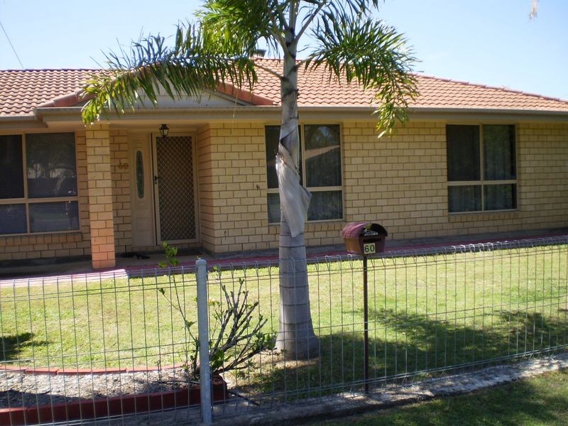 60 Sunset Drive, Thabeban QLD 4670