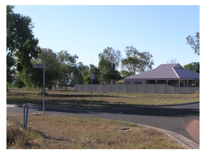 Moore Park Beach QLD 4670