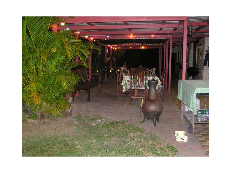 12 Crane Street West (off FE Walker St), Kepnock QLD 4670