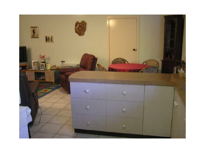 12 Crane Street West (off FE Walker St), Kepnock QLD 4670