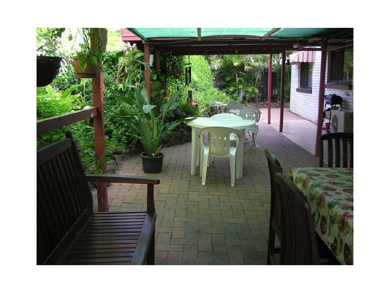 12 Crane Street West (off FE Walker St), Kepnock QLD 4670