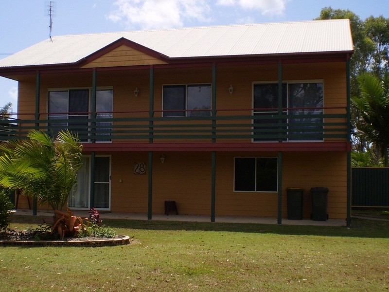 28 Park Estate Drive, Branyan QLD 4670