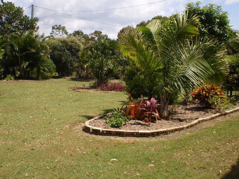 28 Park Estate Drive, Branyan QLD 4670