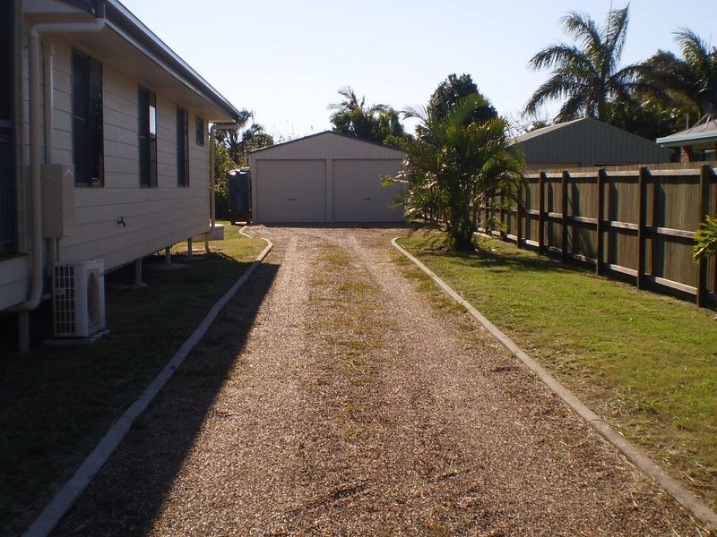 8 Spray Street, Burnett Heads QLD 4670