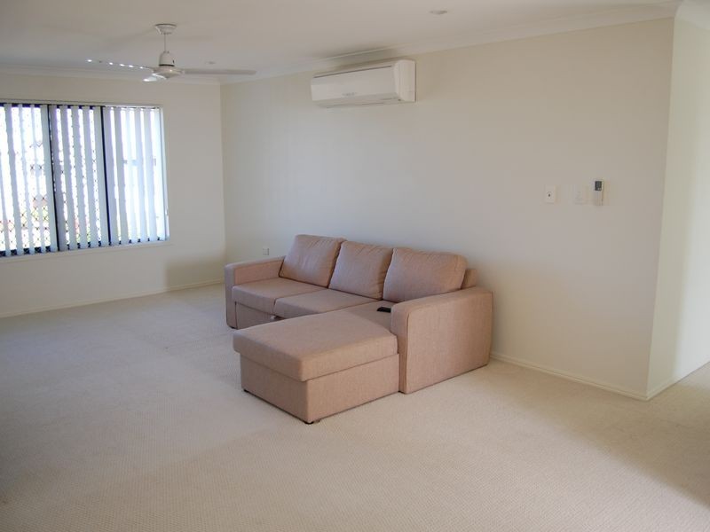 29/5 Robert John Circuit, Coral Cove QLD 4670