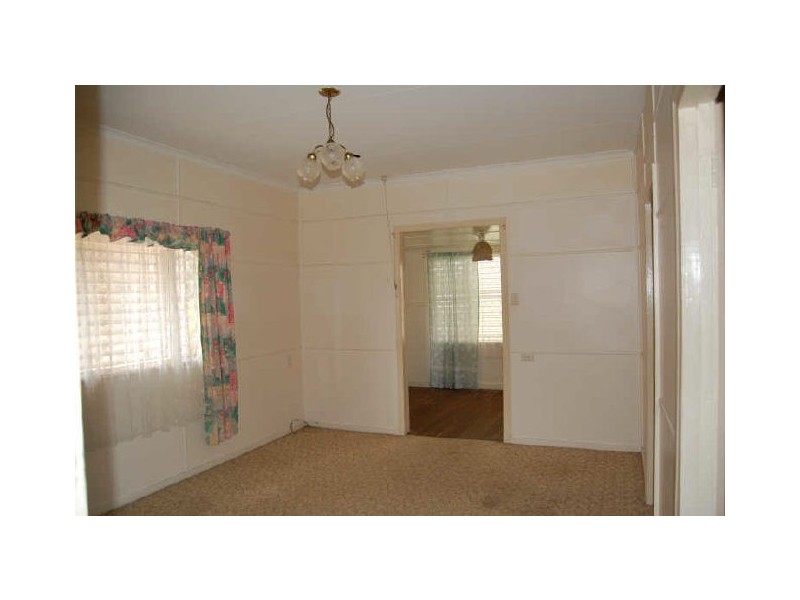 367 Bourbong Street, Millbank QLD 4670