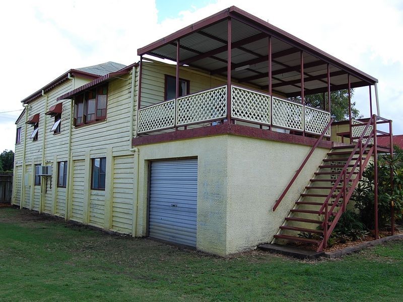 8 Alexandra Street, Bundaberg East QLD 4670