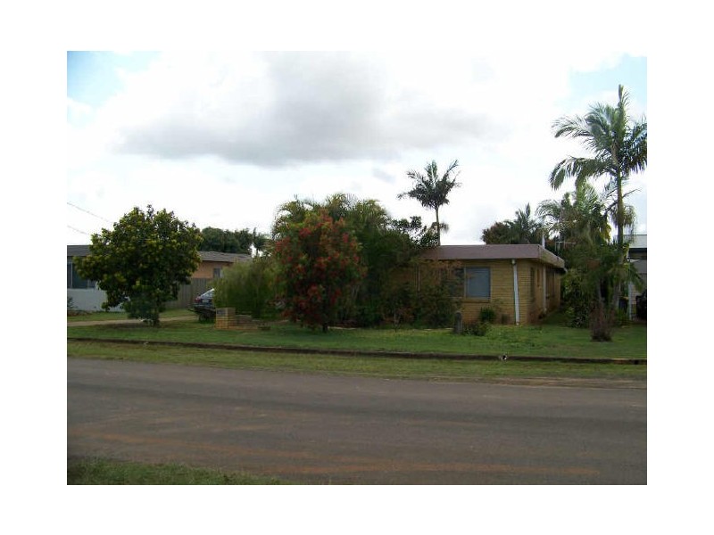 6 Newitt Street, Thabeban QLD 4670