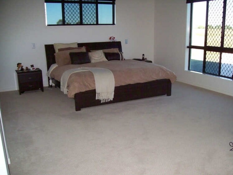 Innes Park QLD 4670