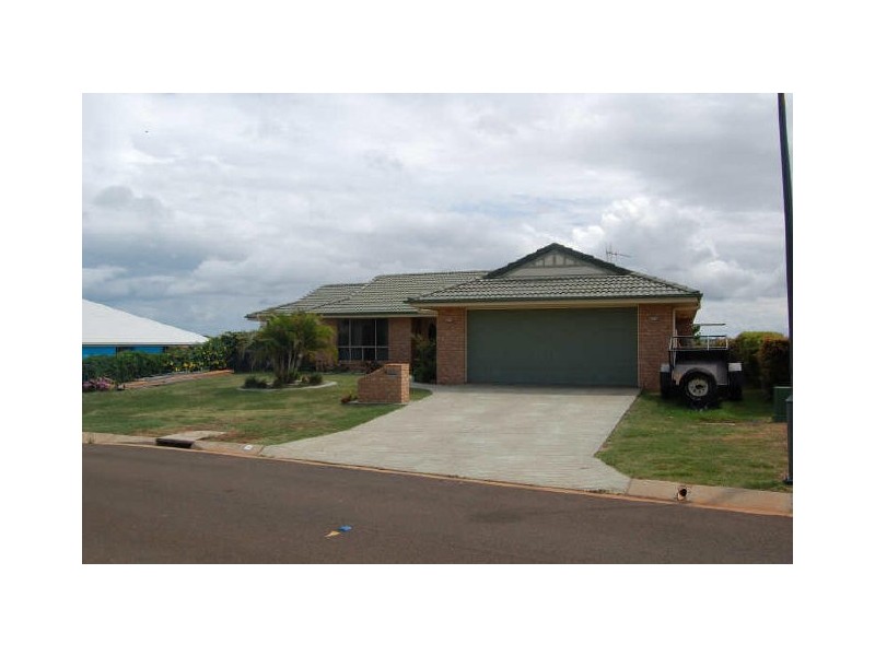 9 Belmonte Drive, Coral Cove QLD 4670