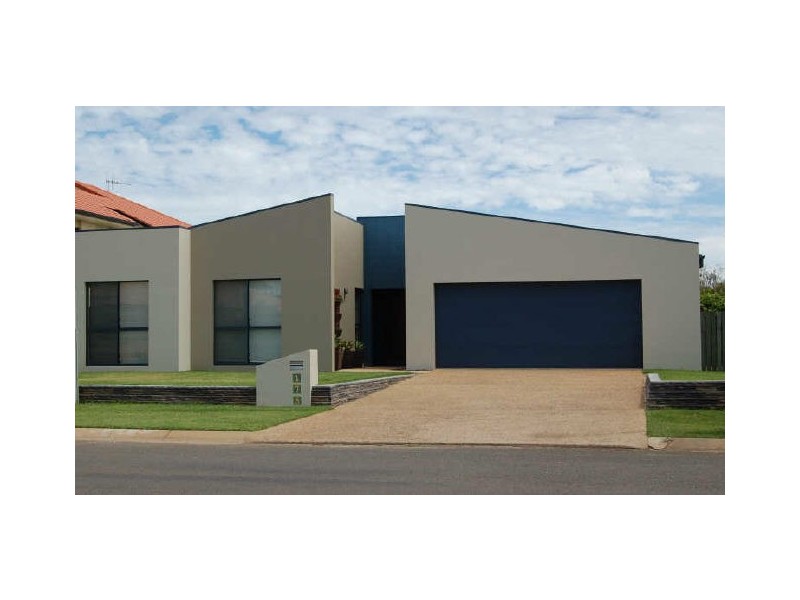 178 Barolin Esplanade, Coral Cove QLD 4670